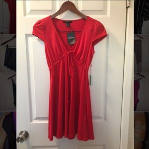 NWT Red dress 💃🏻